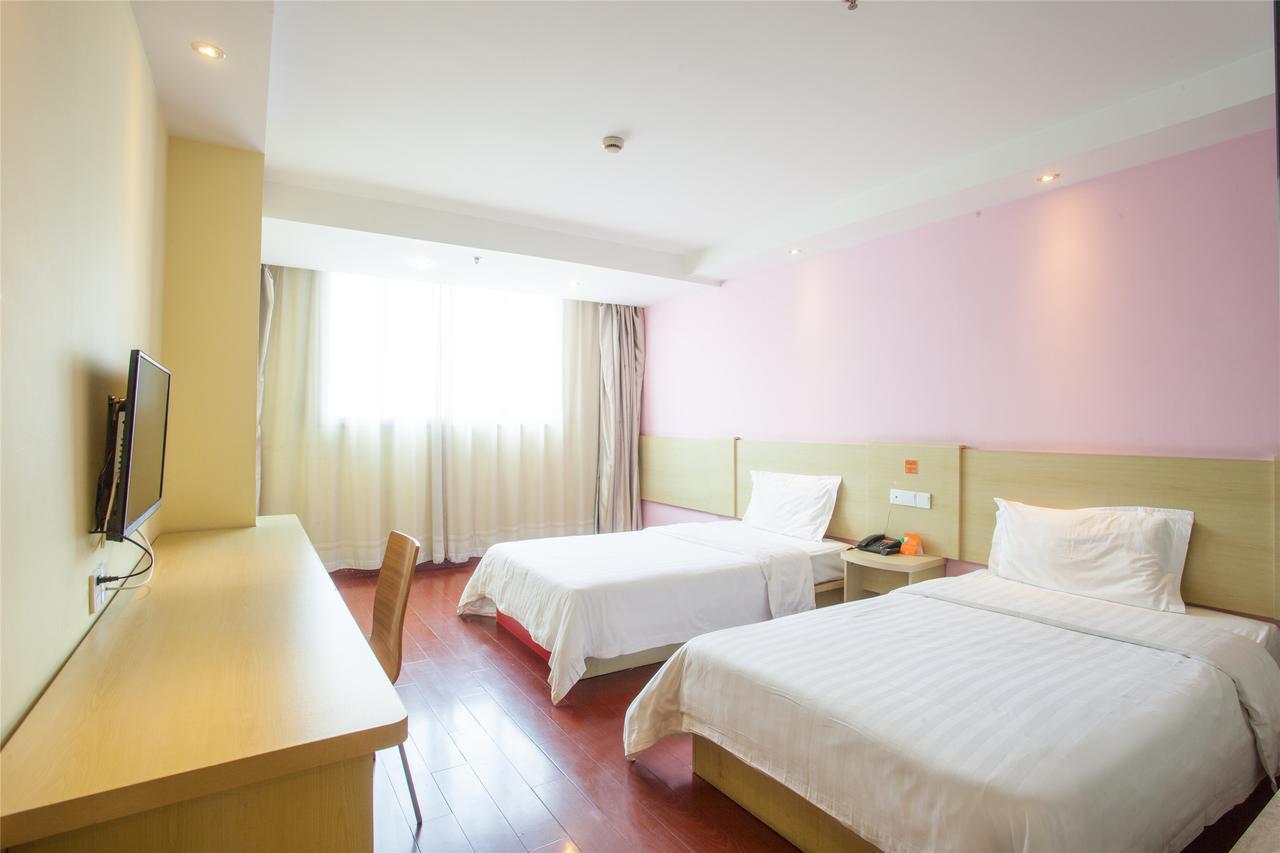 7Days Inn Qingdao Development Zone Jinshatan Habitación foto